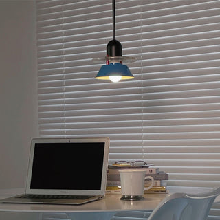 Kael Retro Industrial Pendant Light
