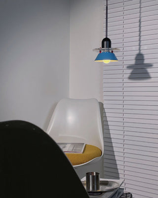 Kael Retro Industrial Pendant Light