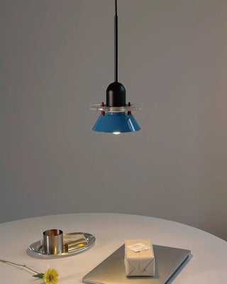 Kael Retro Industrial Pendant Light