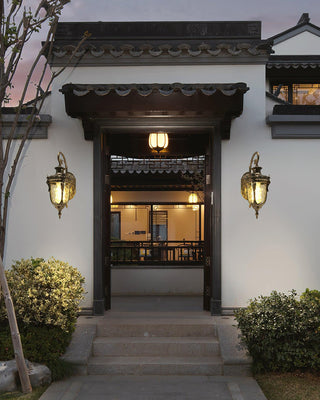 Heritage Vintage Brass Outdoor Wall Light