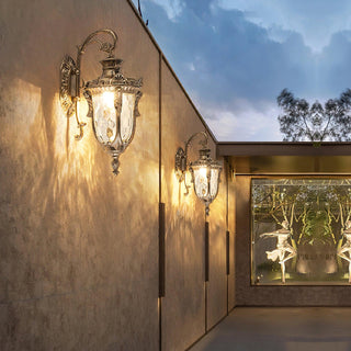 Heritage Vintage Brass Outdoor Wall Light