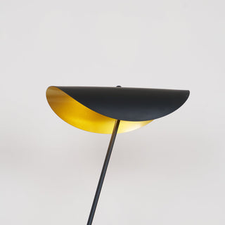 Horizon Minimalist Iron Floor Light