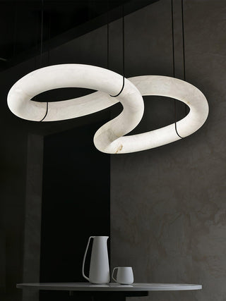 Luste Alabaster Closed-loop Pendant Light Chandelier - Blowlighting