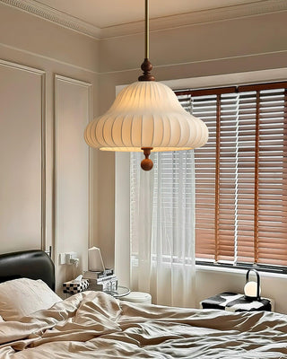 Isabella Bloom Retro Cloth Pendant Light