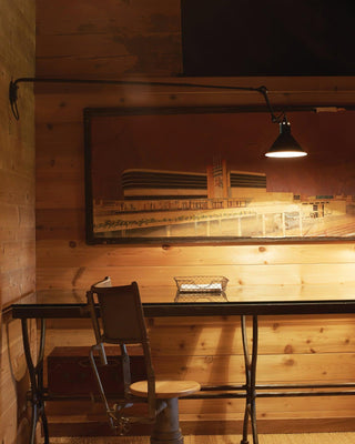 Versa Modern Iron Wall Light