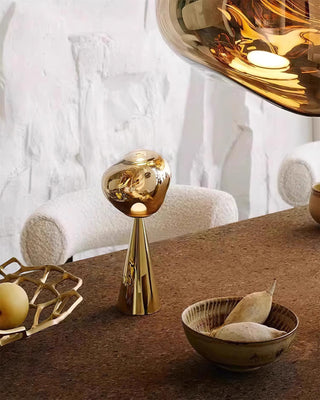 Magma Artistic Acrylic Table Lamp