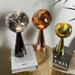 Magma Artistic Acrylic Table Lamp