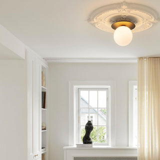 Liila Minimalist Glass Wall Light