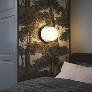 Liila Minimalist Glass Wall Light