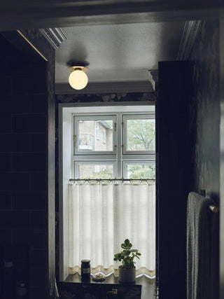 Liila Minimalist Glass Wall Light