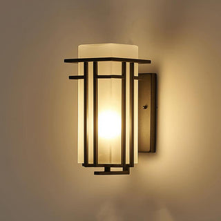 Linden Retro Iron Outdoor Wall Light