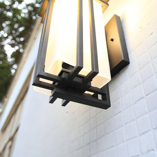 Linden Retro Iron Outdoor Wall Light