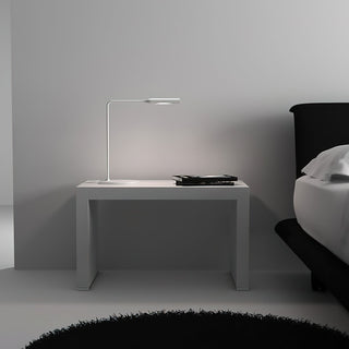 Linear Grace Minimalist Aluminum Table Light