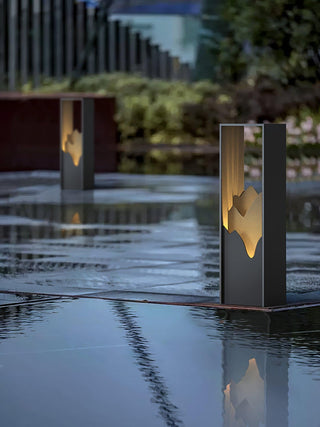 Linkmoon Sculptural Steel Solar Path Light
