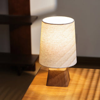 Lotoni Retro Fabric Table Lamp