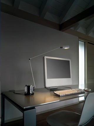 Apex Flex Industrial Metal Table Light