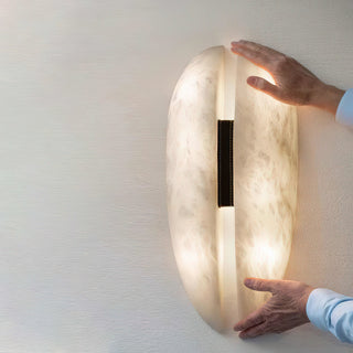 Selenic Artistic Alabaster Wall Lamp