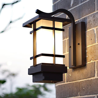 Madison Retro Aluminum Outdoor Wall Light