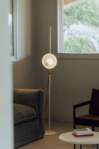 Elowen Minimalist Metal Floor Lamp