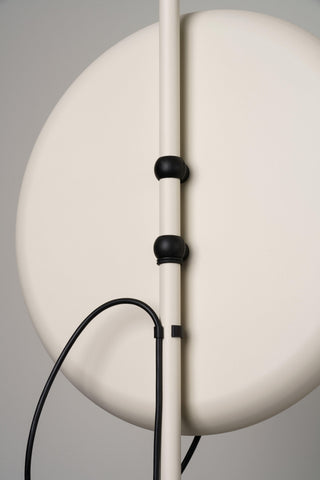 Elowen Minimalist Metal Floor Lamp
