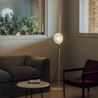 Elowen Minimalist Metal Floor Lamp