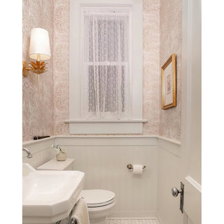 Lila Classic Metal Wall Sconce
