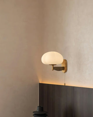 Nubia Modern Wood Glass Wall Lamp