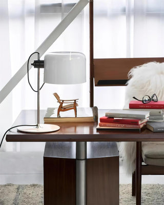 Tiven Modern Metal Table Lamp