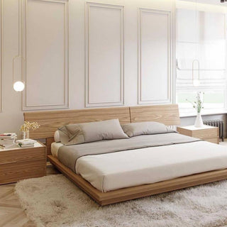Mila Minimalist Brass Pendant Light