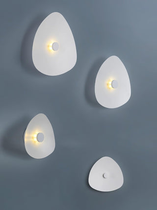 Flaky Minimalist Iron Wall Light