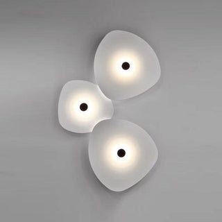 Flaky Minimalist Iron Wall Light