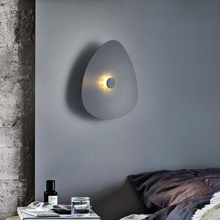 Flaky Minimalist Iron Wall Light