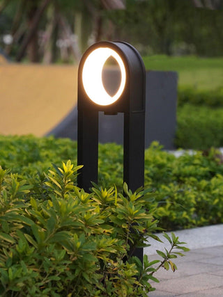 Solis Modern Aluminum Garden Light