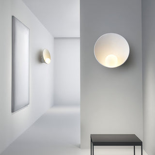 Musa Minimalist Metal Wall Sconce