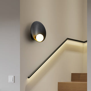 Musa Minimalist Metal Wall Sconce