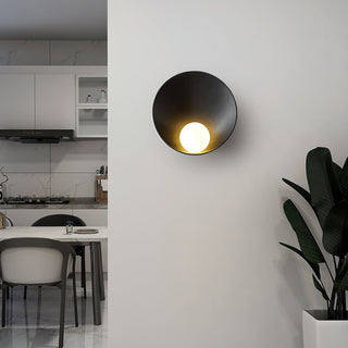 Musa Minimalist Metal Wall Sconce