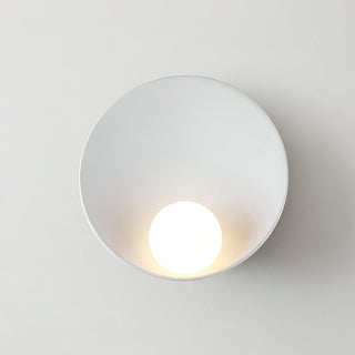 Musa Minimalist Metal Wall Sconce