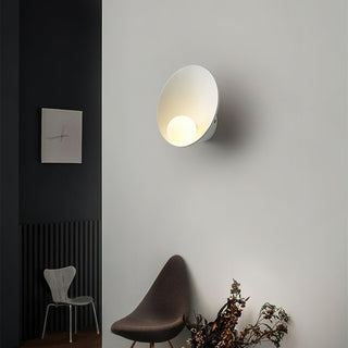 Musa Minimalist Metal Wall Sconce