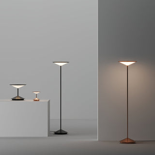 Narciso Slim Minimalist Floor Lamp
