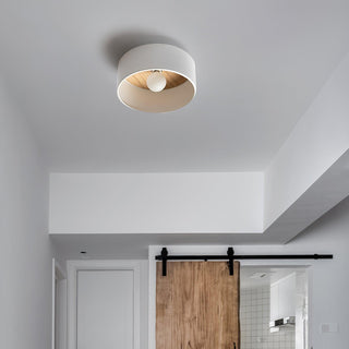 Odis Minimalist Iron Wall Sconce