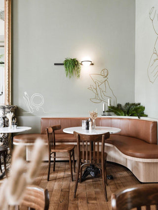 Palma Minimalist Metal Wall Light