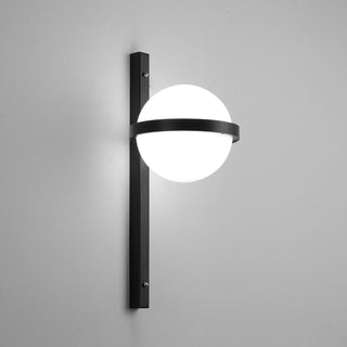 Palma Minimalist Metal Wall Light