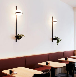 Palma Minimalist Metal Wall Light