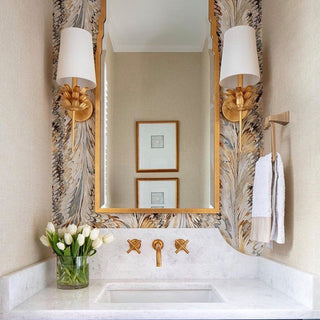 Floris Romantic Brass Wall Lamp