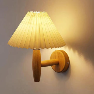 Pleated Retro Wood Fabric Wall Sconce