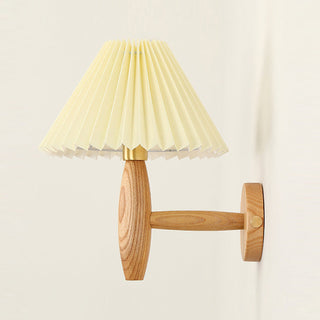 Pleated Retro Wood Fabric Wall Sconce