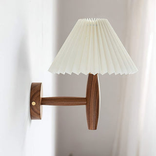 Pleated Retro Wood Fabric Wall Sconce