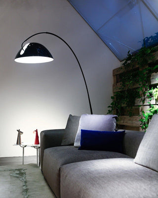 Pluma Nordic Iron Floor Light