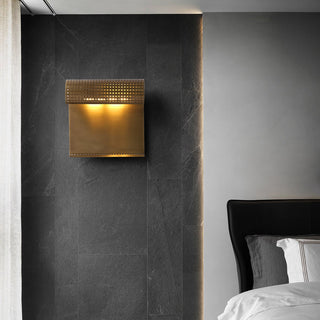 Precision Metal Curved Wall Sconce