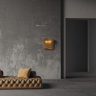 Precision Metal Curved Wall Sconce